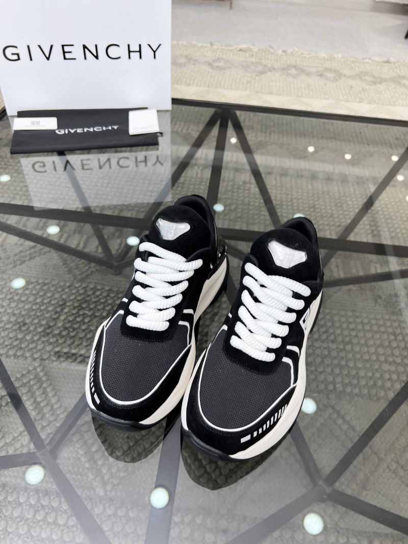 Givenchy Sneakers